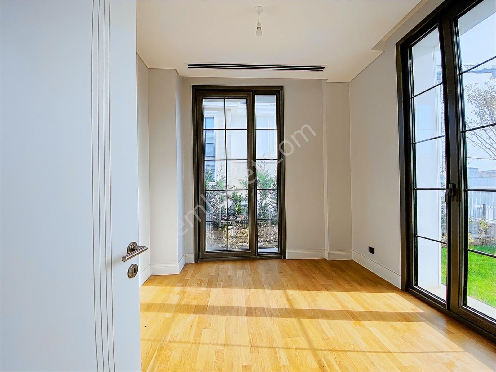 Çınarköy Evlerinde Çift Teraslı, Ebeveyn Suitli, Müstakil Villa - Görsel 33