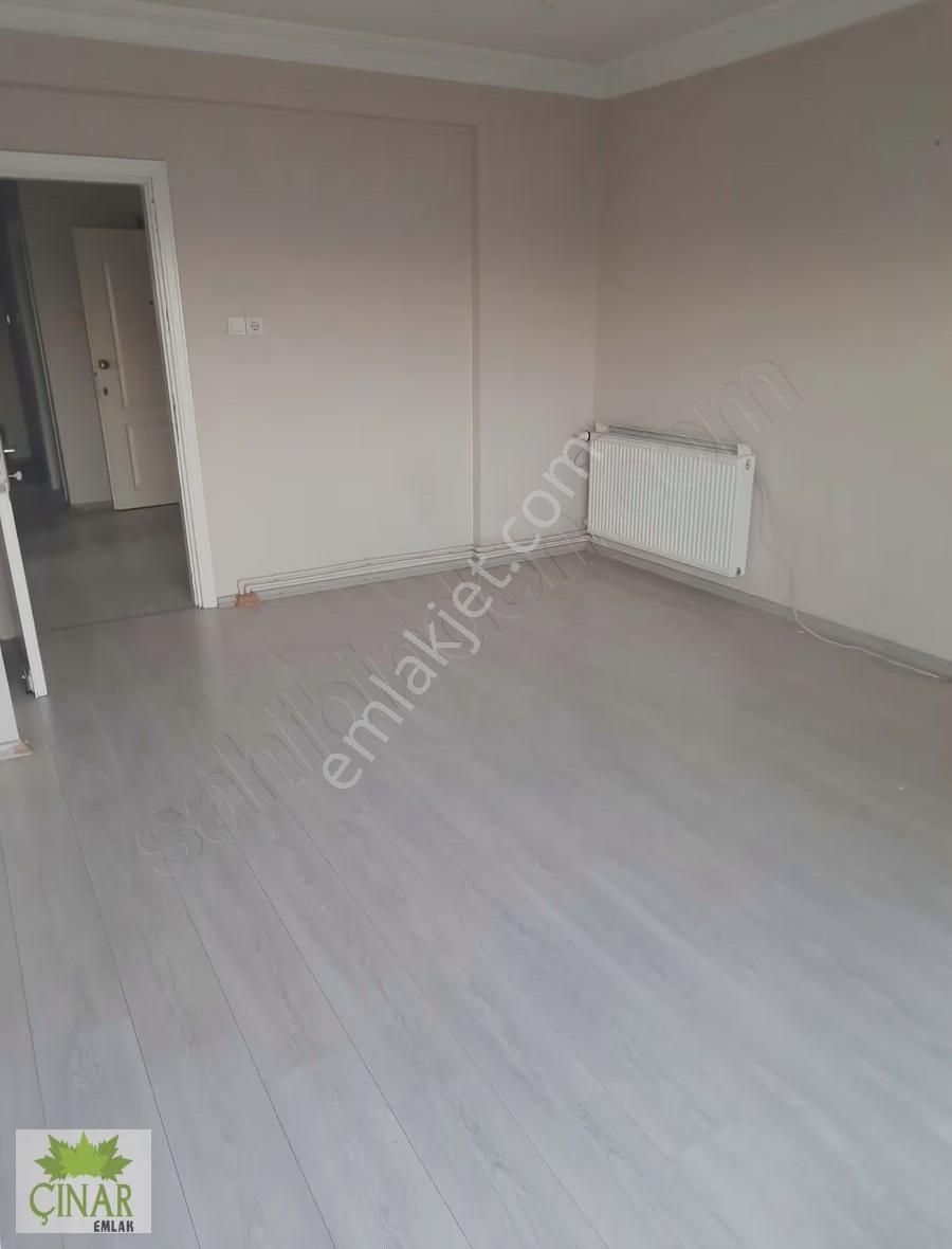 Çınar Emlak'tan Cumhuriyet Mah. Satılık 4+1 Daire 190 Mt Full - Görsel 16