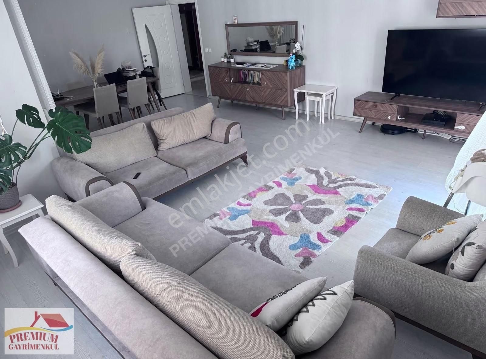 Başakşehir 5 Etap Kalamış Sitesinde Köşe Daire 3 Cepheli - Görsel 8