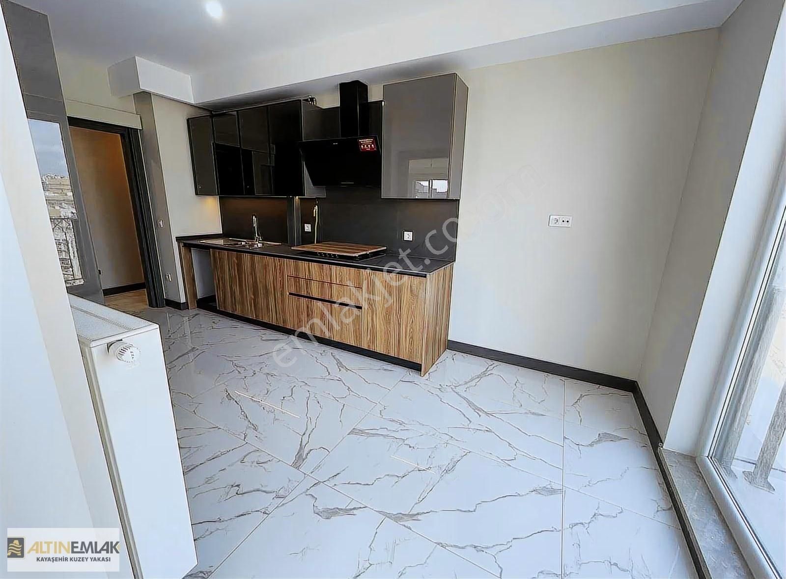 Mavera Boutıque Sitesinde Kiralık 4.5+1 Köşe Boş Daire - Görsel 4