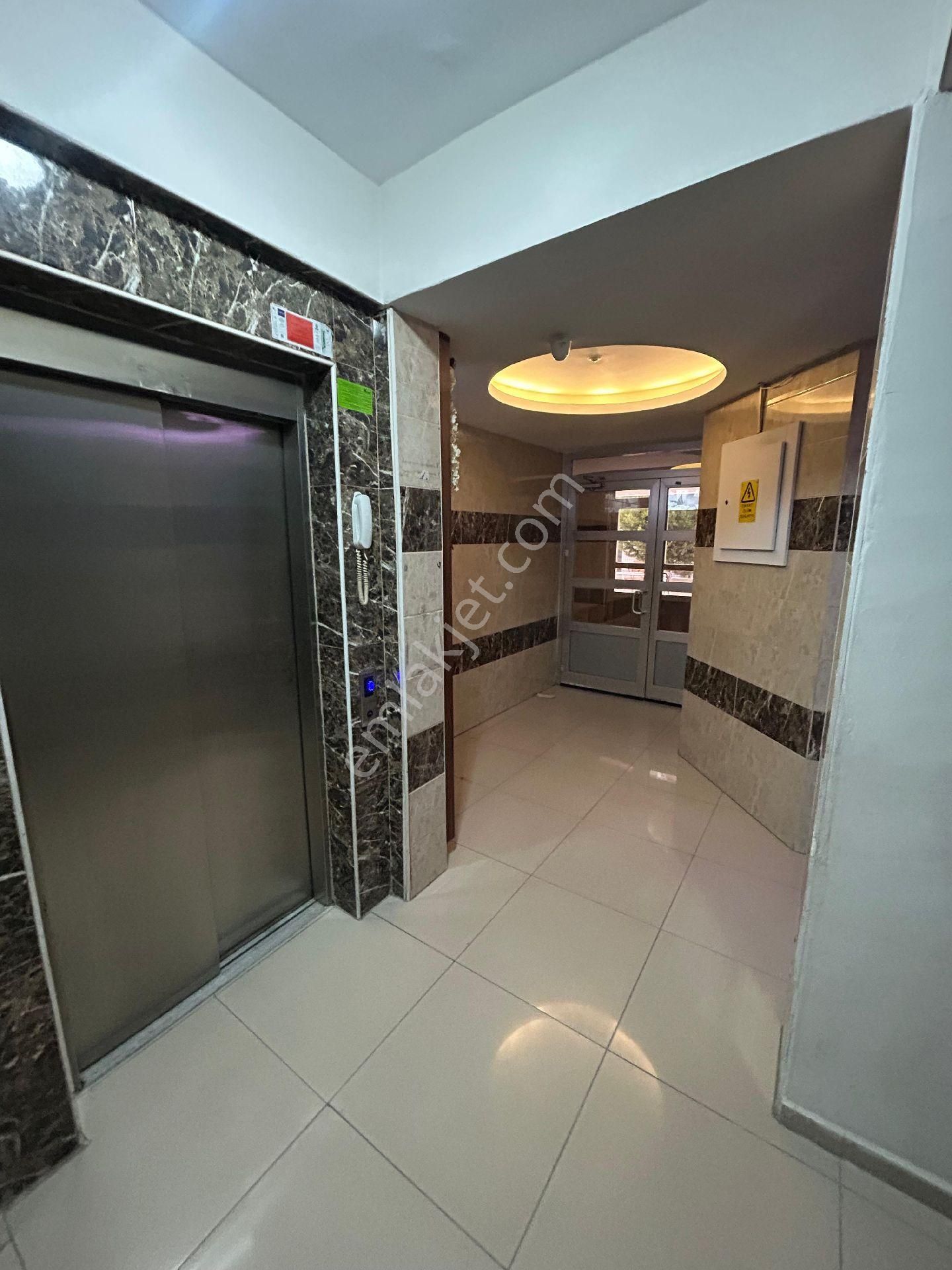 Orhan Gazi Gayrimenkul Den Arakat 3+1 Asansörlü - Görsel 8