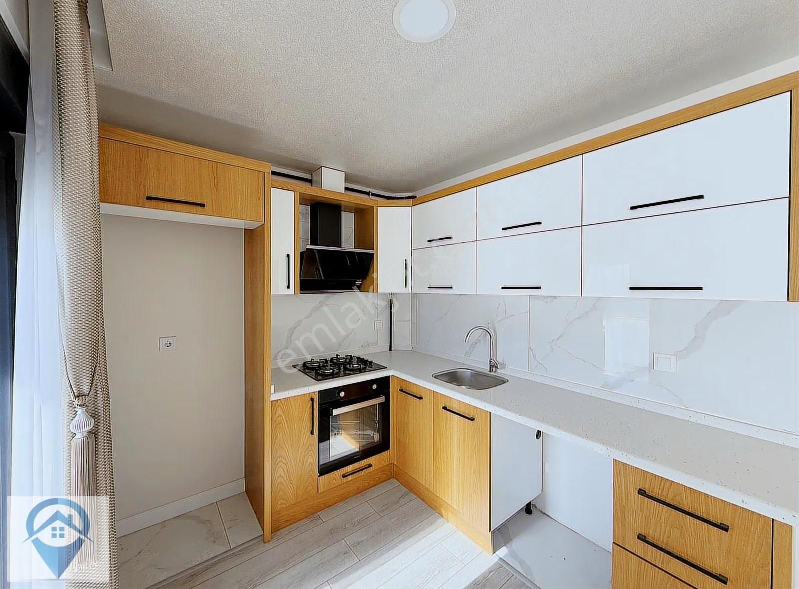 Modern Donanımlı 1+1 Satılık Daire Havuz,klima,kombi,yalıtım