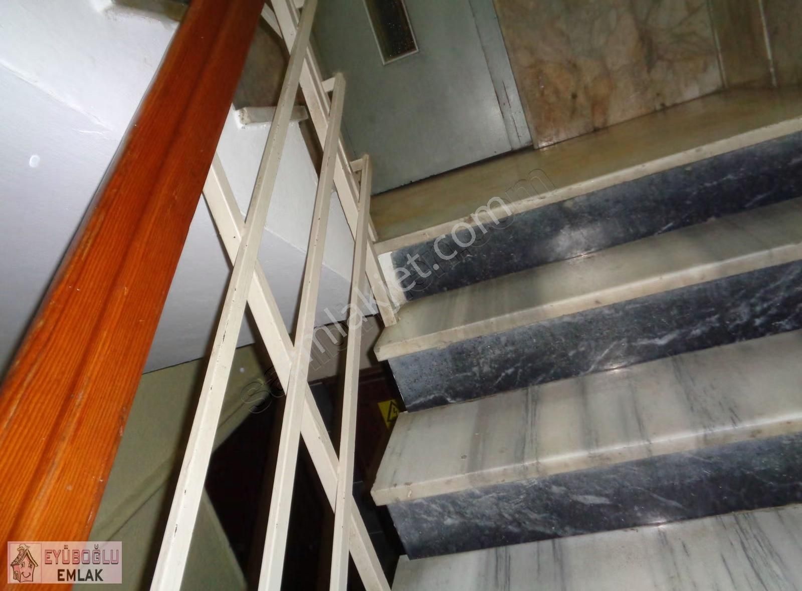 Adatepe Sahilde Marmaraya Yakın 3+1 Kom.asan.115 M2 Otopark 3.ka