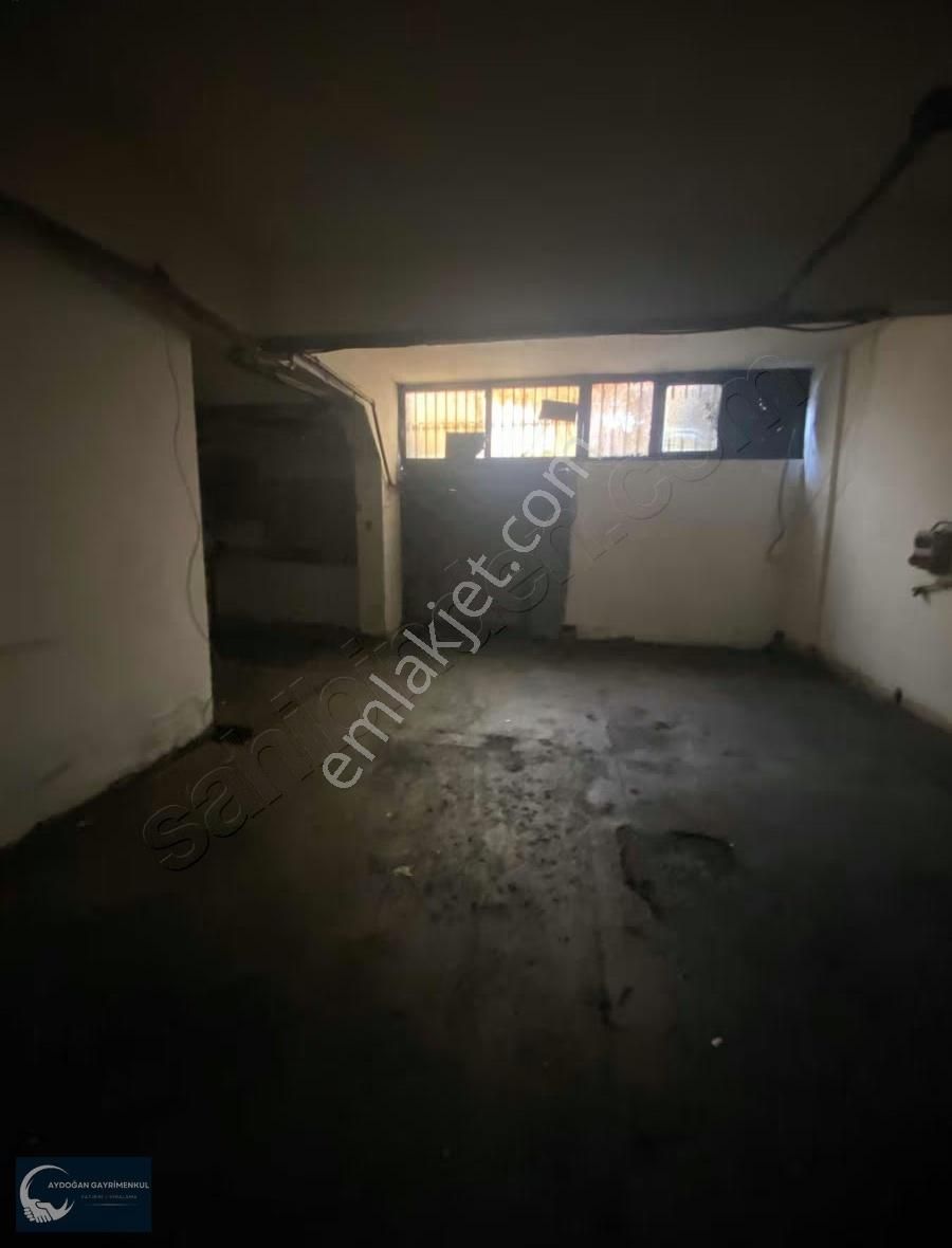 Sanayide Elektriği Yüksek Yarı Bodrum İş Yeri