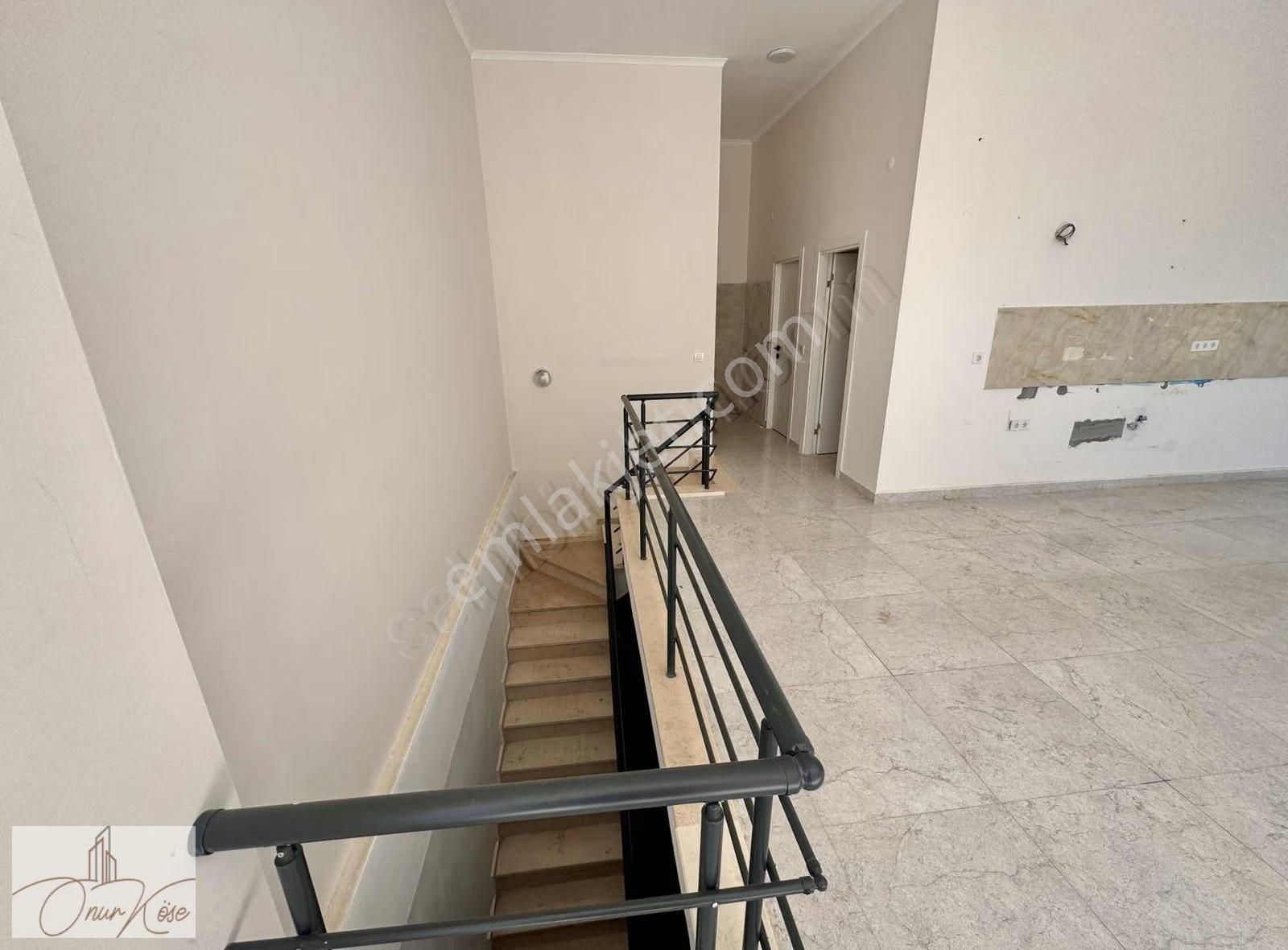 Alanya Çıplaklı Da Depolu Kiralık Dükkan - Görsel 12