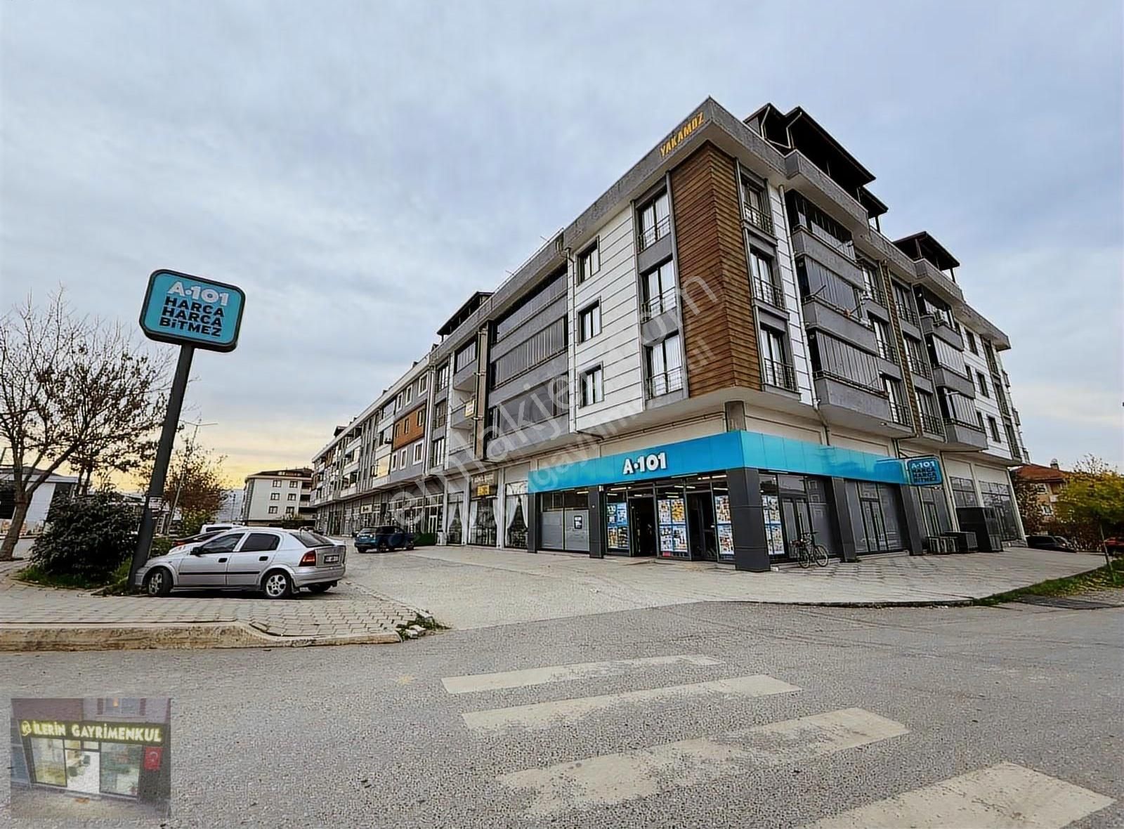 İlerin Gayrimenkul'den Yeni Mahalle'de Satılık 3+1 Daire