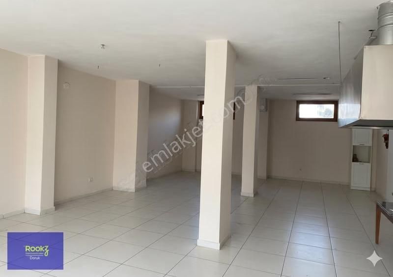 Rookzdoruk'dan Yoğun Yaya Ve Araç Trafiği Merkezinde 140m2!!! - Görsel 9