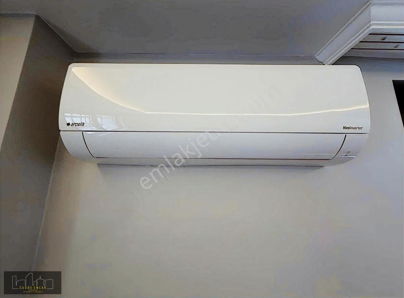 Cadde Emlak Tepeüstü Meydana 5 Dk Sıfır Yüksek Cam 1+1 B Kat - Görsel 2