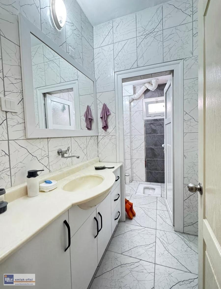 İlke'den Cumhuriyet Mah.de Uygun Fiyatlı Masrafsız Yapılı 3+1... - Görsel 3