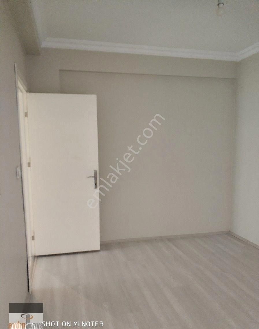 Bahçelievler Mahallesi'nde Kiralık 2+1 Asansörlü Balkonlu Bakımlı Daire - Görsel 15