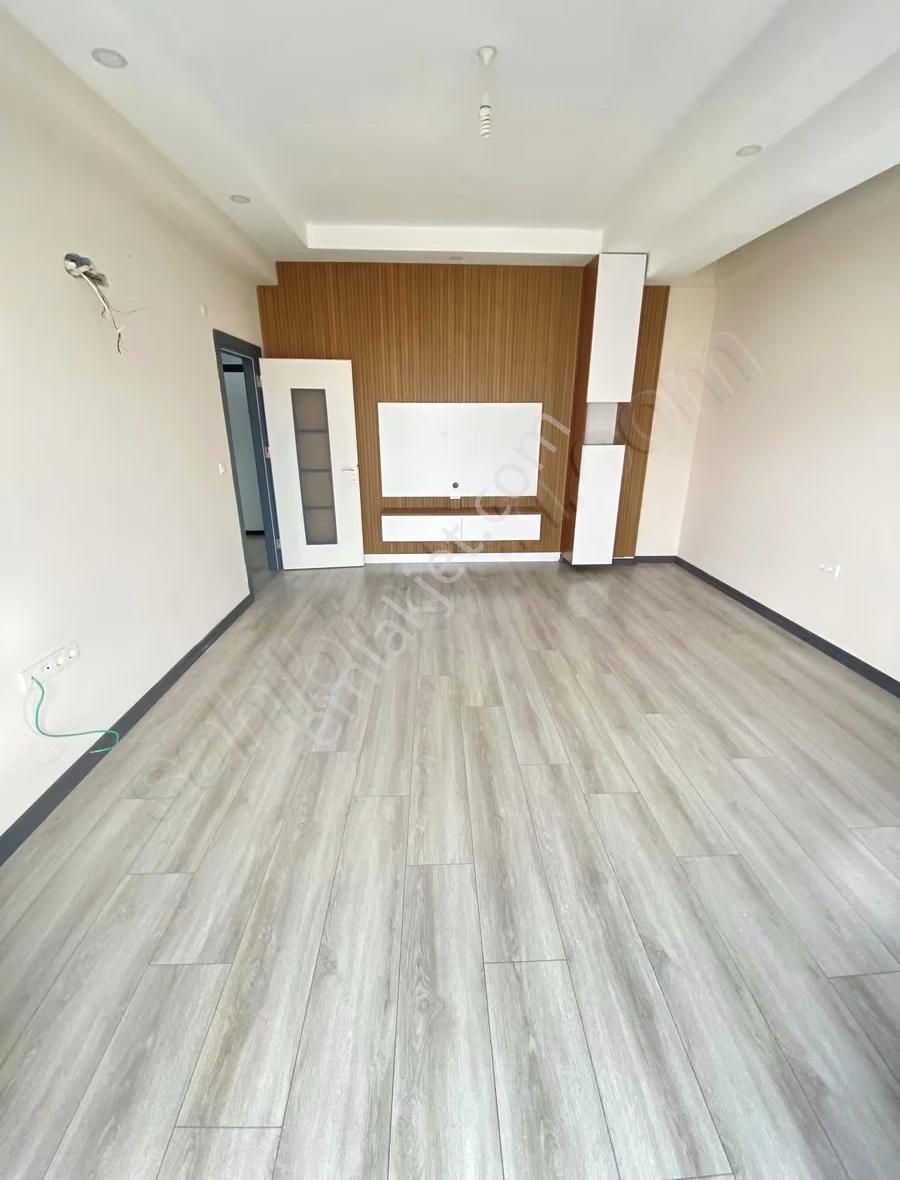 Sarılar Çamlık Mahallesi'nde 3 + 1 Asansörlü Dubleks - Görsel 18