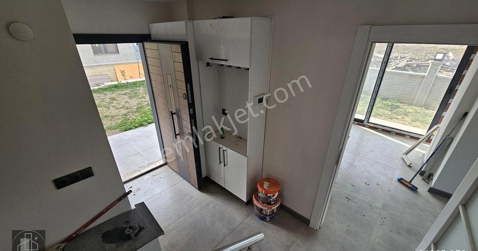 Düzce'de Köşe Parsel 310 M2 Arsa İçerisinde Satılık 3+1 Villa - Görsel 31