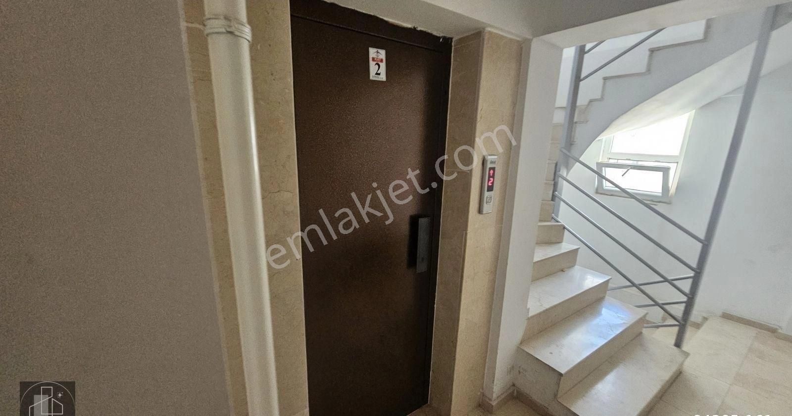 Satılık 2+1 Geniş Ara Kat Daire Seferihisar / Ana Cadde Üzeri - Görsel 10