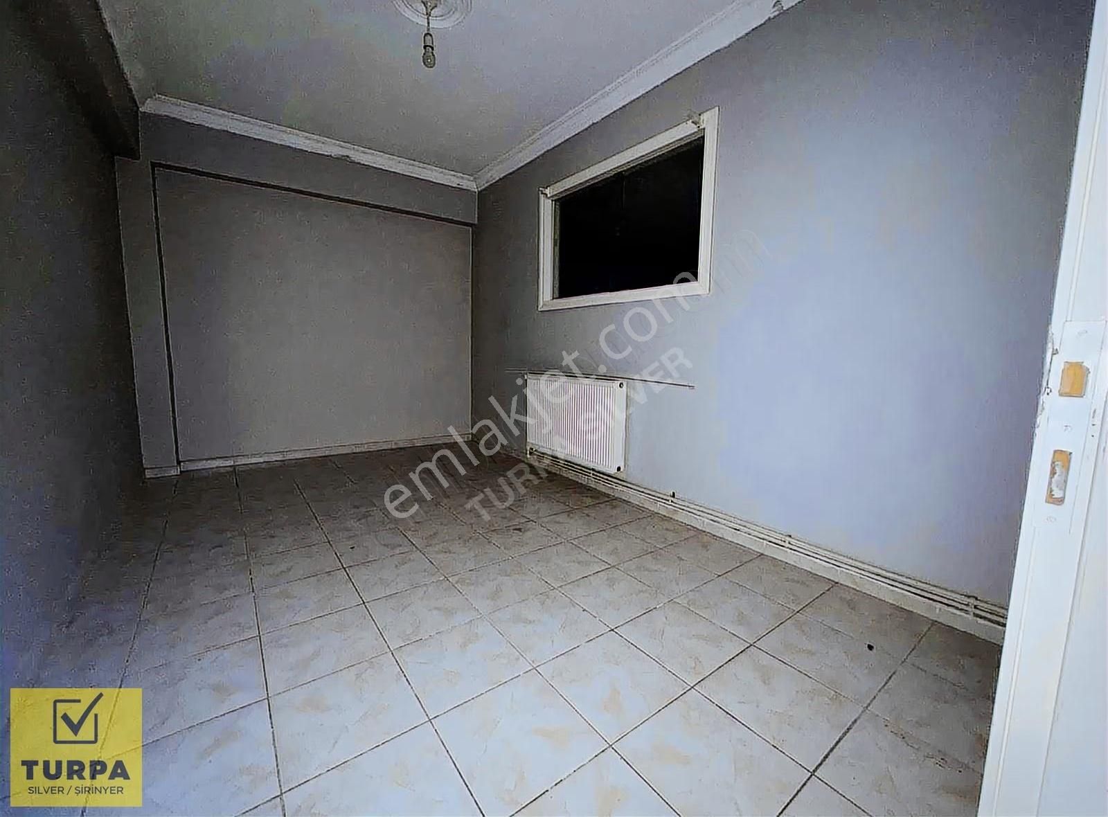 Şirinyerde İzbana Yürüme Mesafesinde Kapalı Mutfak Kiralık Daire - Görsel 9