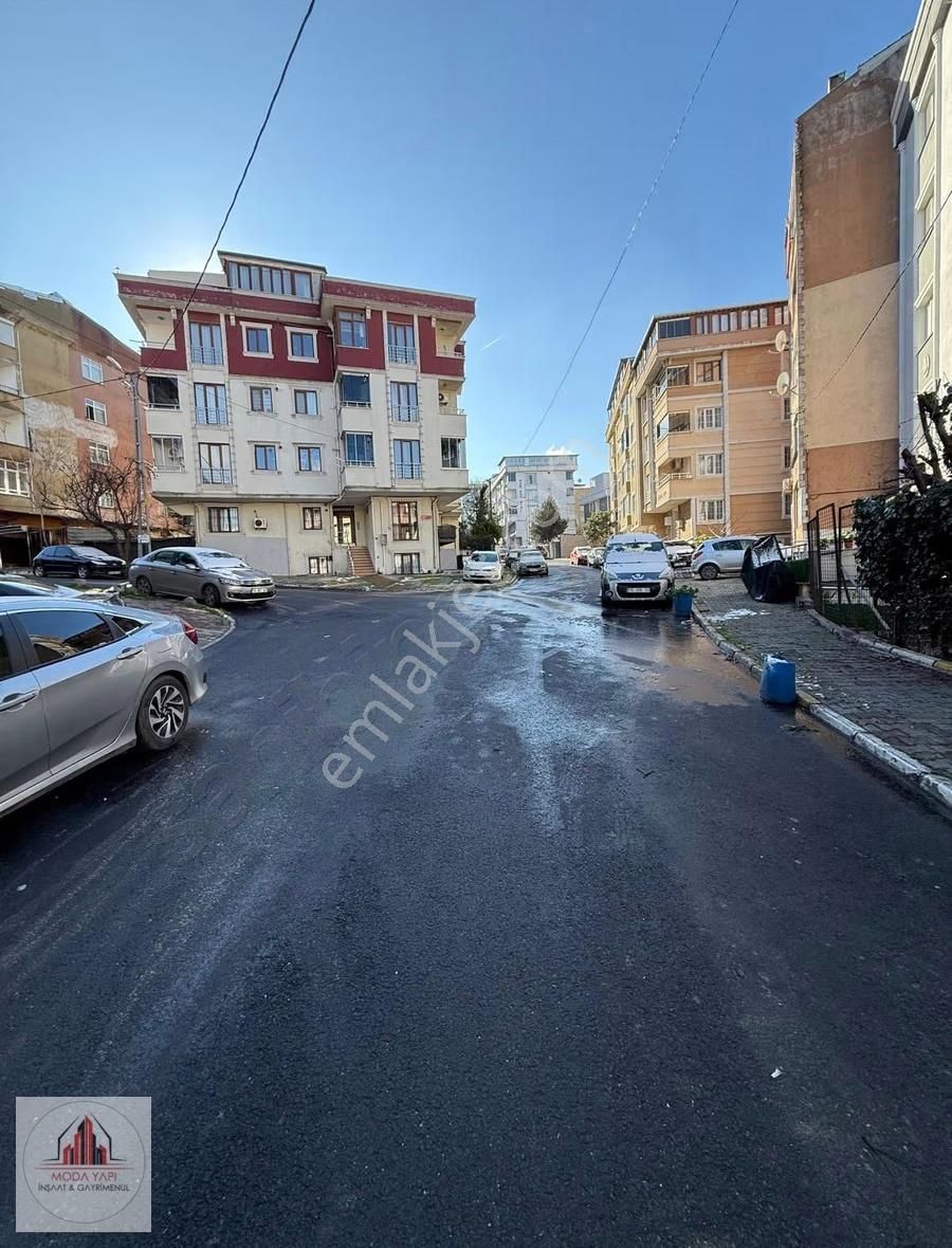 Akş.mah.2+1 Çift Balkon Güney Cephe 100 M2 Kiralık 2+1 Arakat...