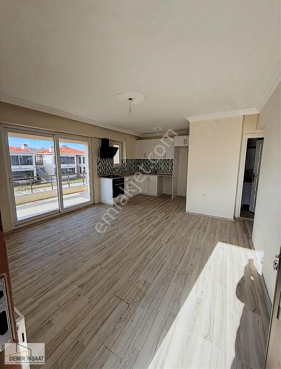 Demir Emlak Gayrimenkul Tekirdağ Şarköy Den Satılık 2+1 Daire - Görsel 3