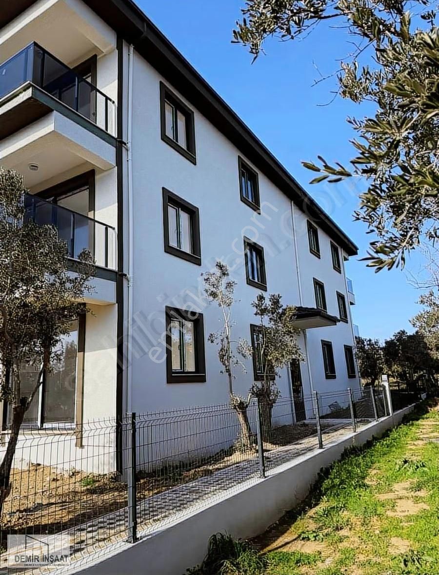 Demir Emlak Gayrimenkul Tekirdağ Şarköy Den Satılık 2+1 Daire