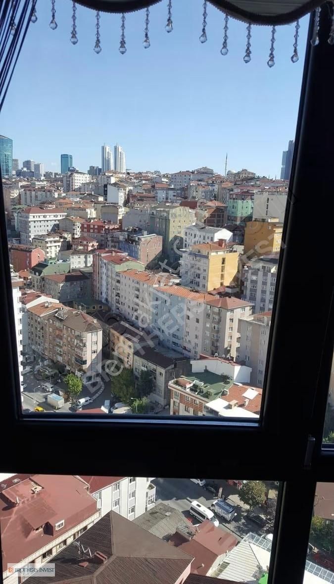 Brothers'tan Nef 98 Sitesinde Yüksek Kat Çift Cephe Satılık 1+1 - Görsel 9