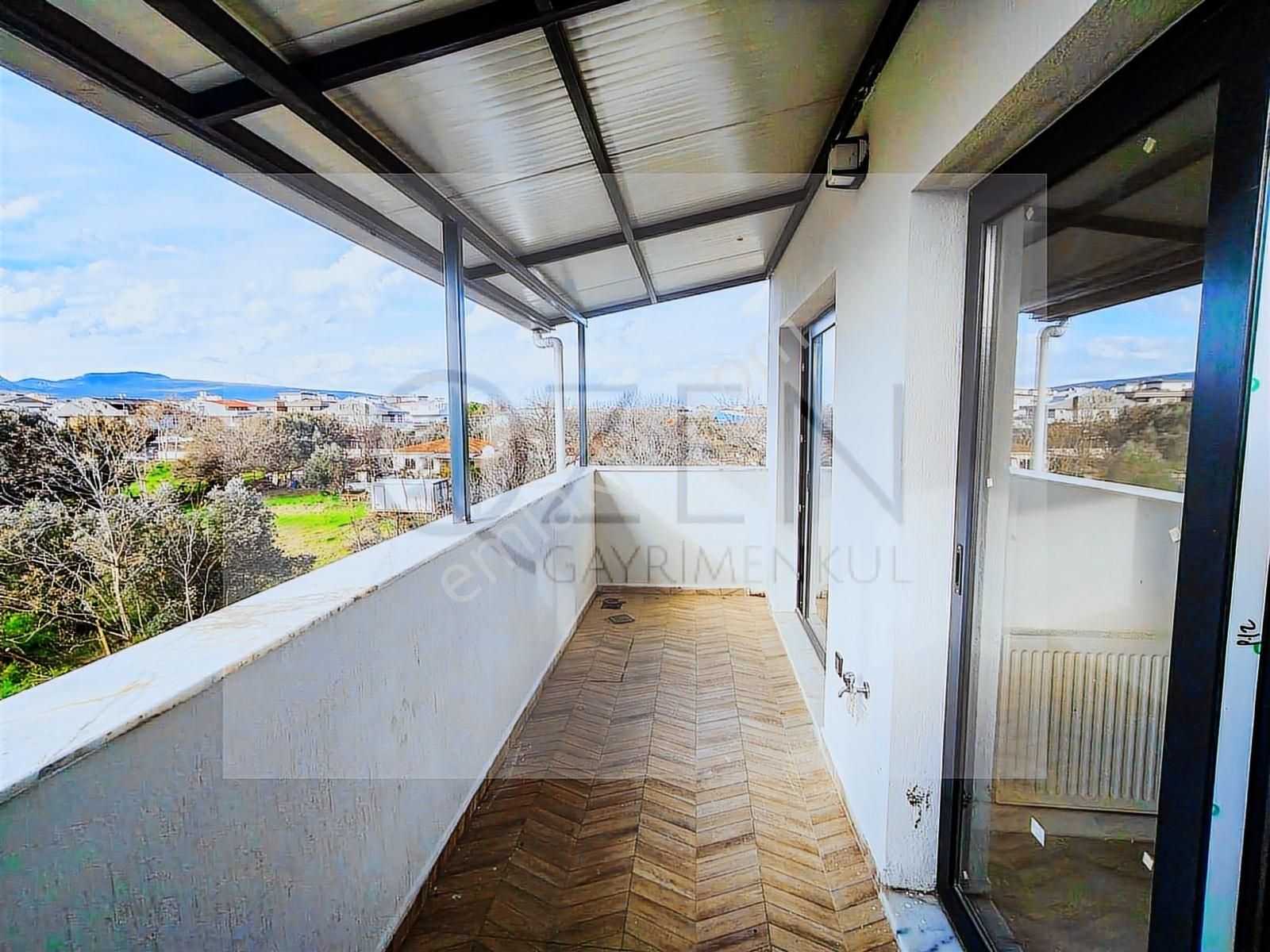 Daire Fiyatına Sıfır 4+1 Tripleks Villa! Geniş Bahçeli! - Görsel 8