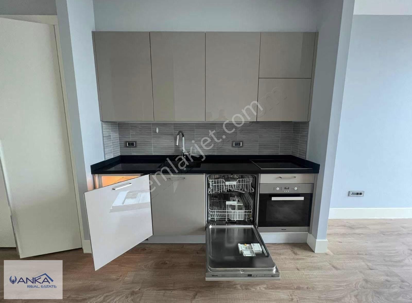 Anka Real Estate / Metropol İstanbul 1+0 Kiralık Ofis - Görsel 13