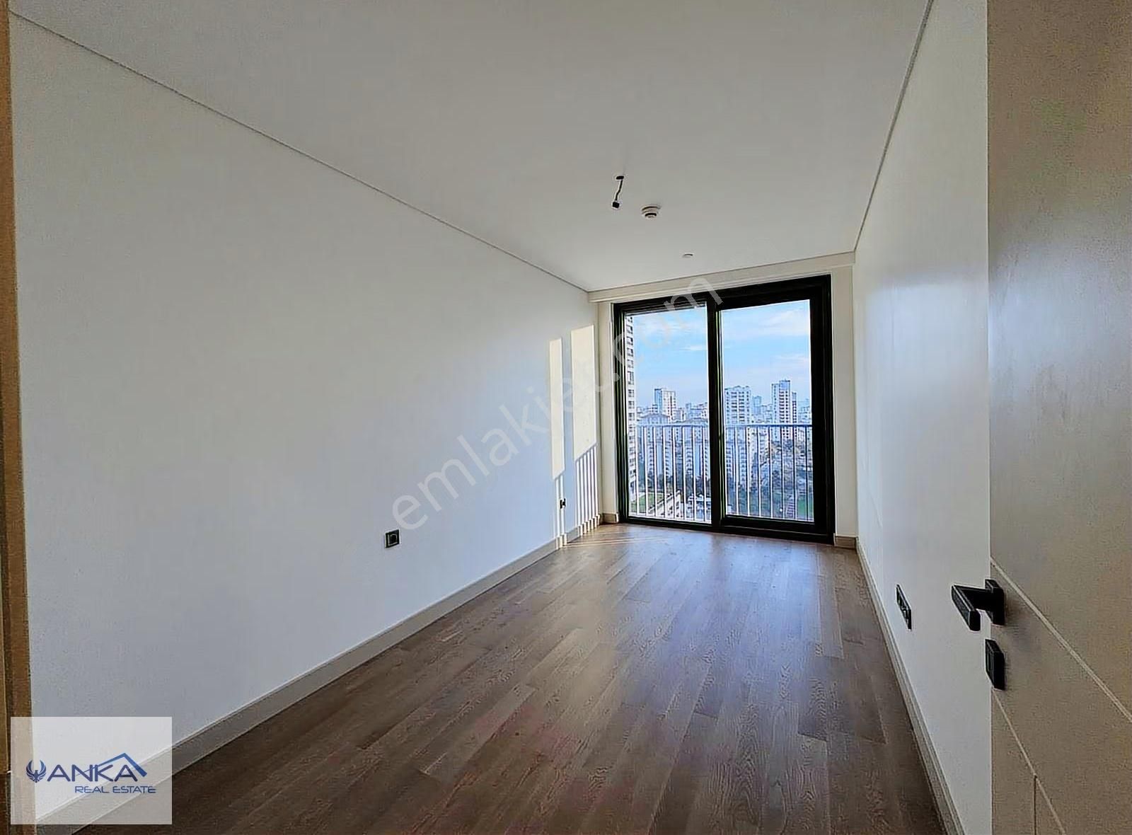 Ataşehir Modern 4+1 Kiralık Daire - Görsel 11