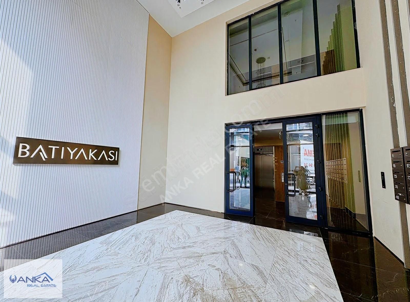 Batı Yakası Projesinde Geniş Oval Balkonlu 2+1 Daire - Görsel 8