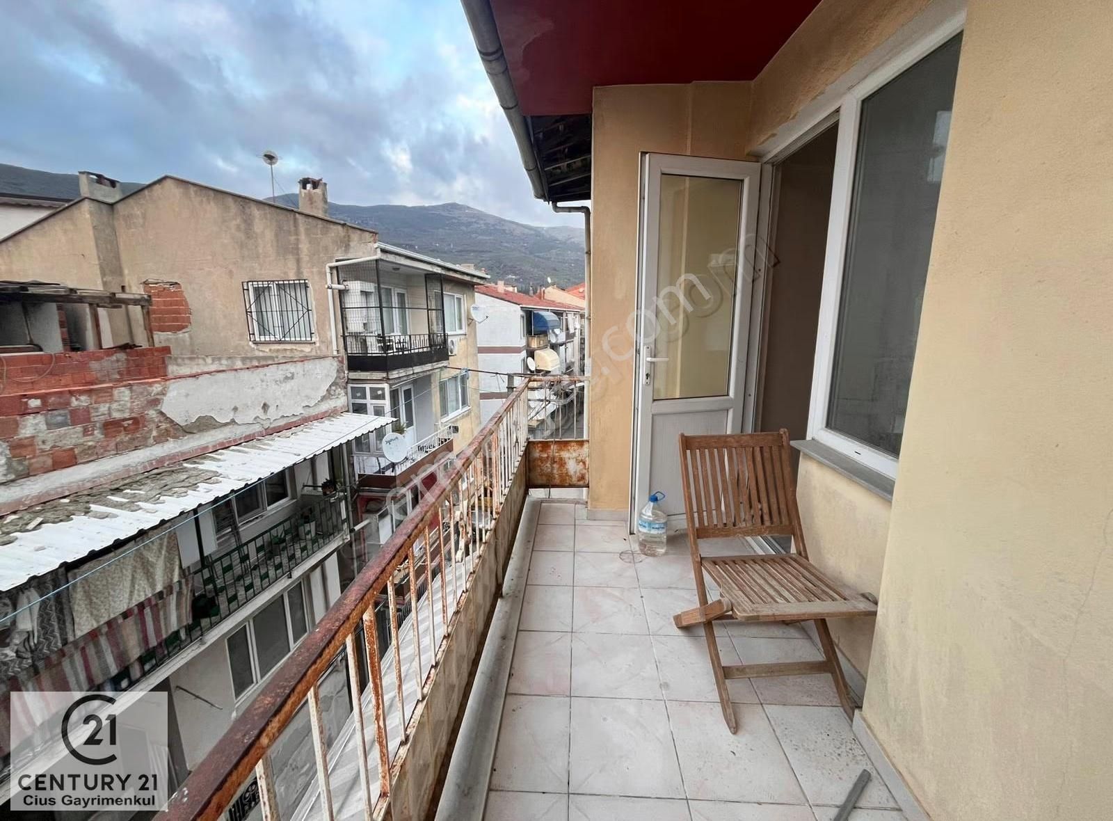 C21 Cius; Gemlik Merkezde Satılık 2+1 Daire - Görsel 3