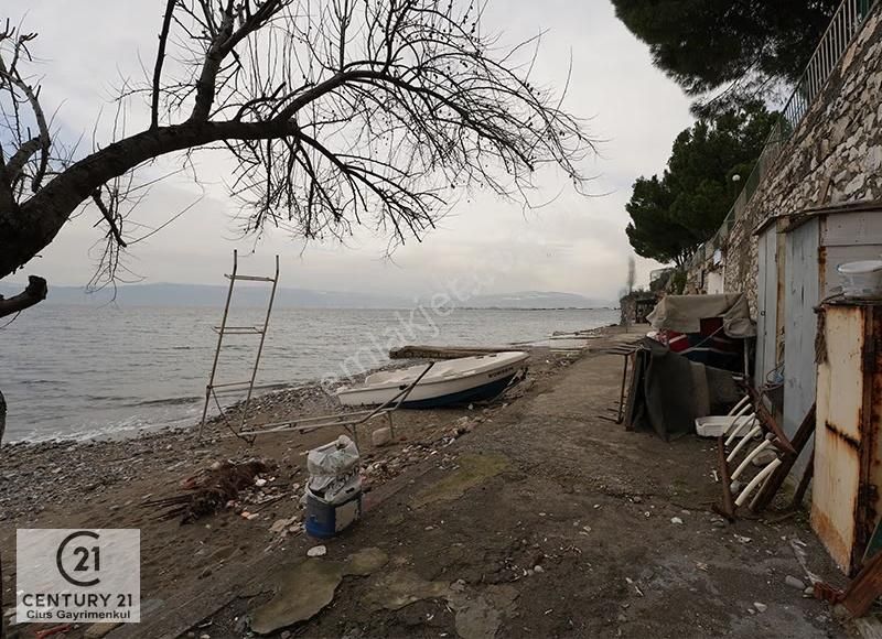 Kordona Cephe Denize Direkt Tüp Geçitli Studio Daire - Görsel 6