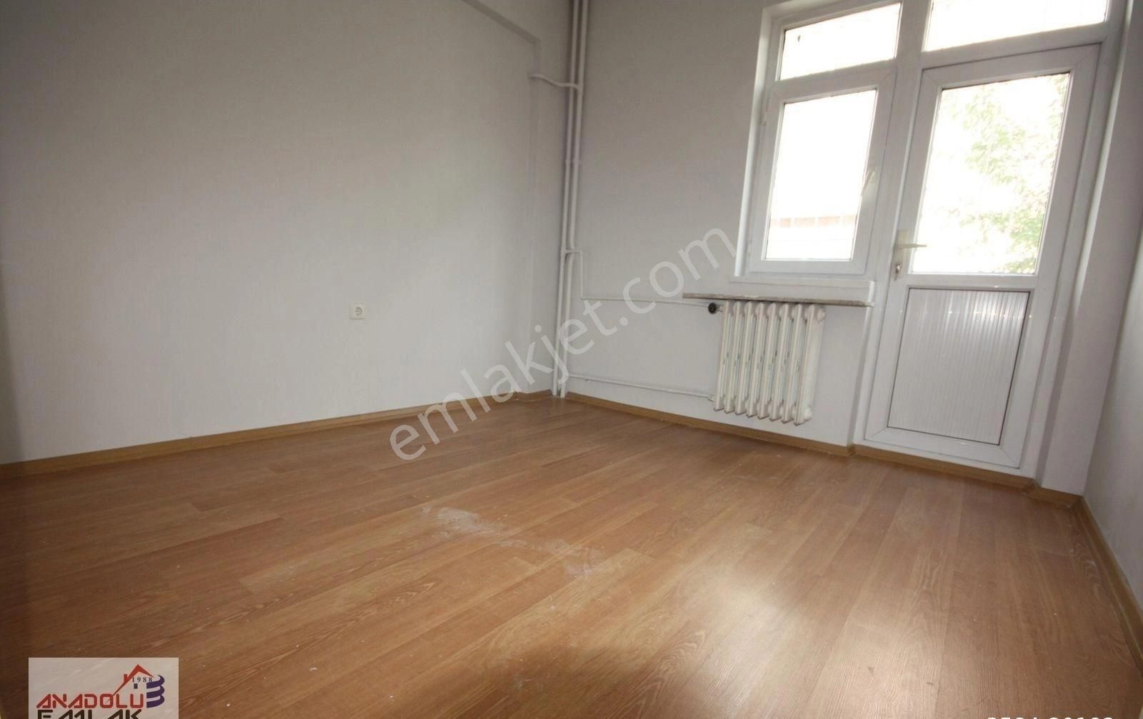 Anadoludan Mebusevlerinde 1.kat Ön 3+1 Bakımlı - Görsel 10