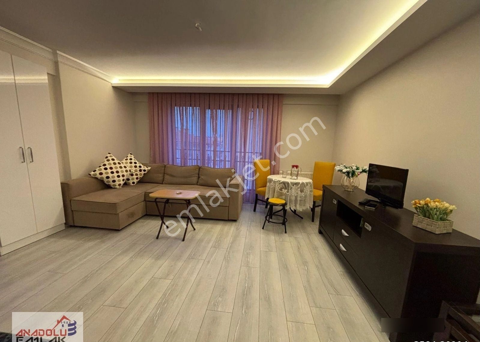 Anadoludan Bahçelievlerde Yeni Binada 1+1 2. Katta Ful Mobilyalı - Görsel 4