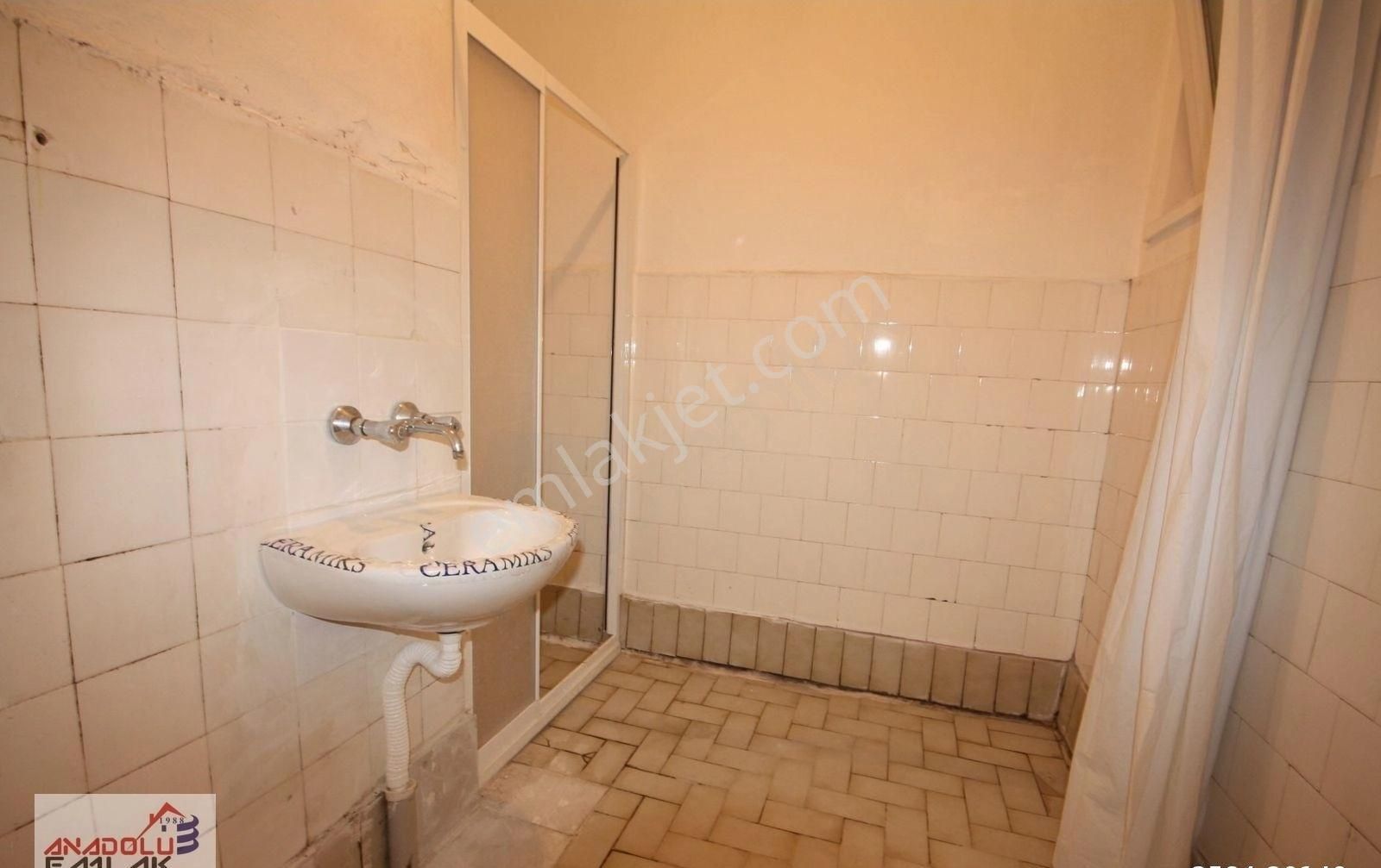 Emekte Bakanlıklara Yakın 2+1 Ön Balkonlu - Görsel 3