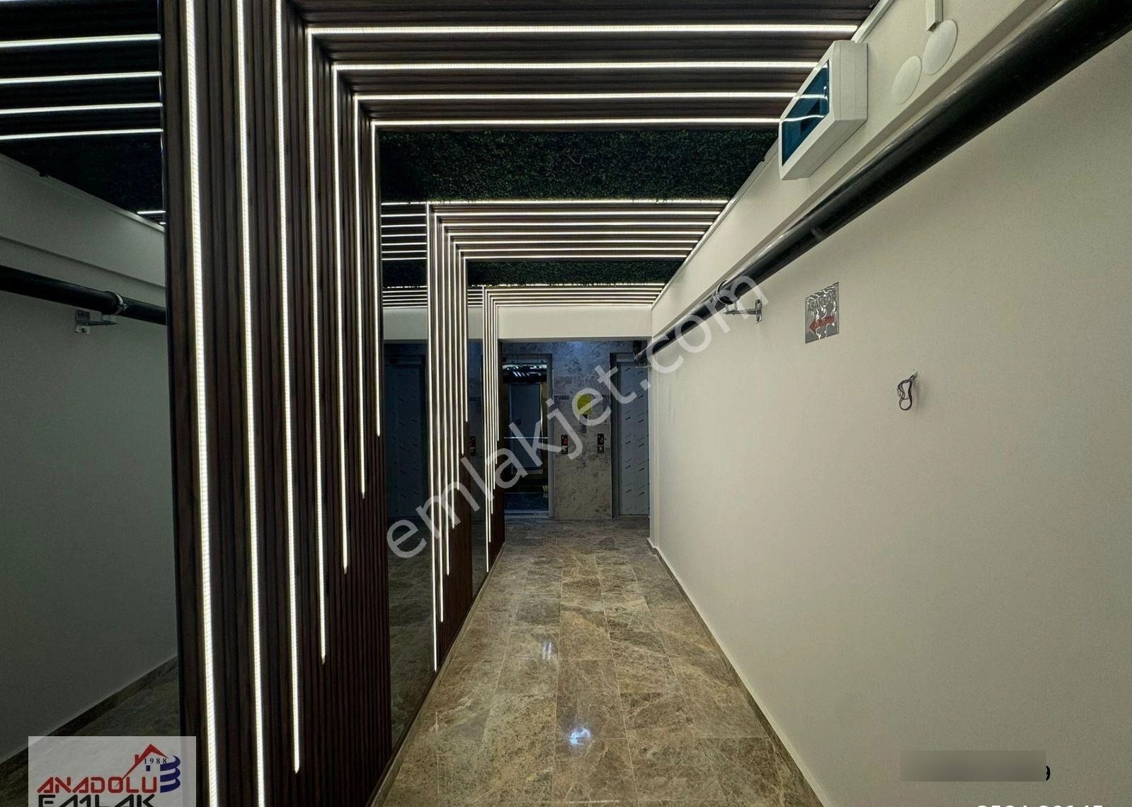 Anadoludan Bahçelievlerde 2+1 Ön Katta Köşe Mükemmel - Görsel 8