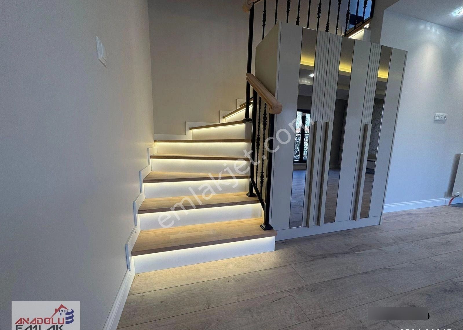 Anadoludan Bahçelievlerde 2+1 Ön Katta Köşe Mükemmel - Görsel 3