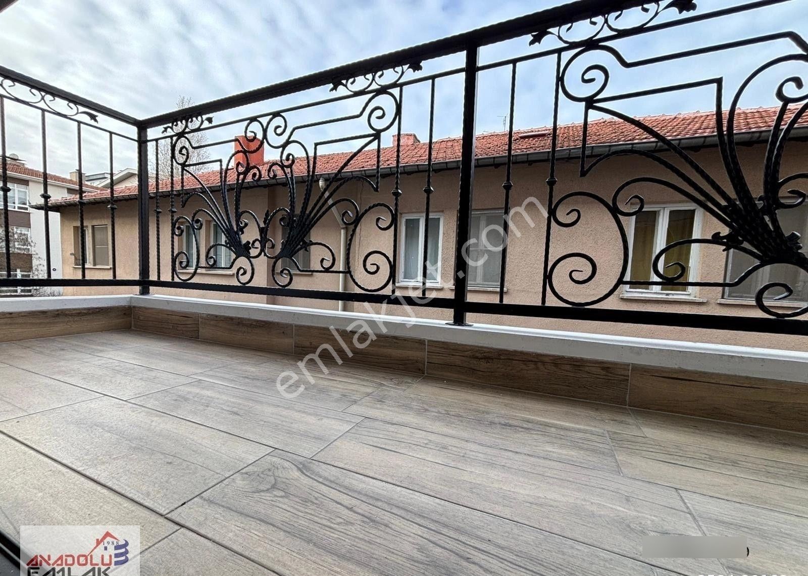 Anadoludan Bahçelievlerde Yeni Binada 2.katta 1+1 Balkonlu Lüx - Görsel 15