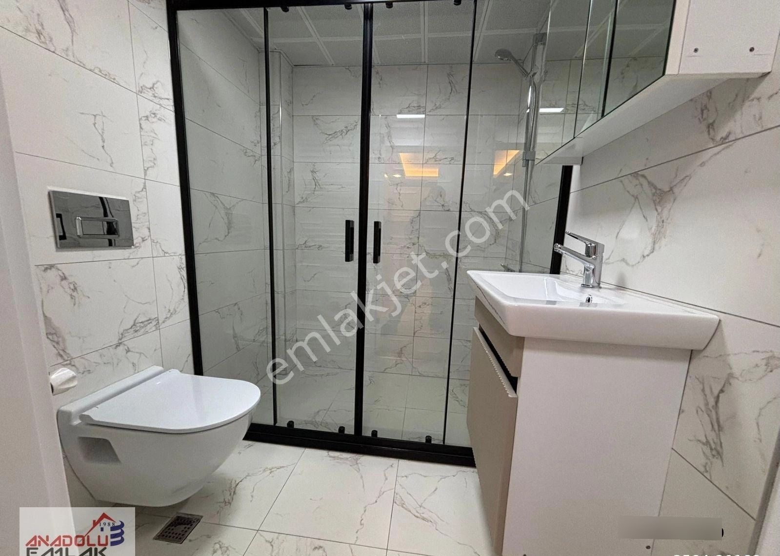 Anadoludan Bahçelievlerde Yeni Binada 2.katta 1+1 Balkonlu Lüx - Görsel 6