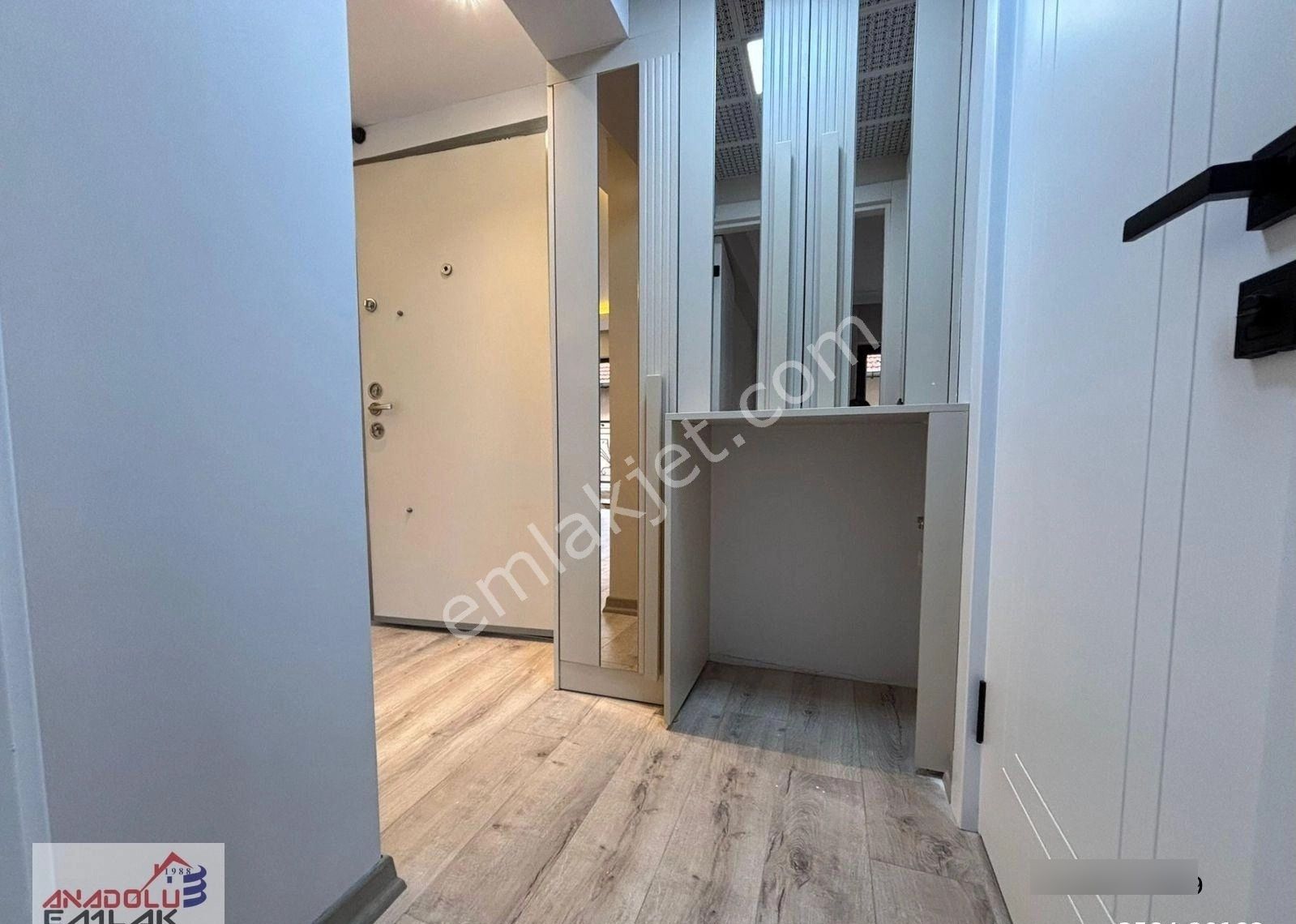 Anadoludan Bahçelievlerde Yeni Binada 2.katta 1+1 Balkonlu Lüx - Görsel 11