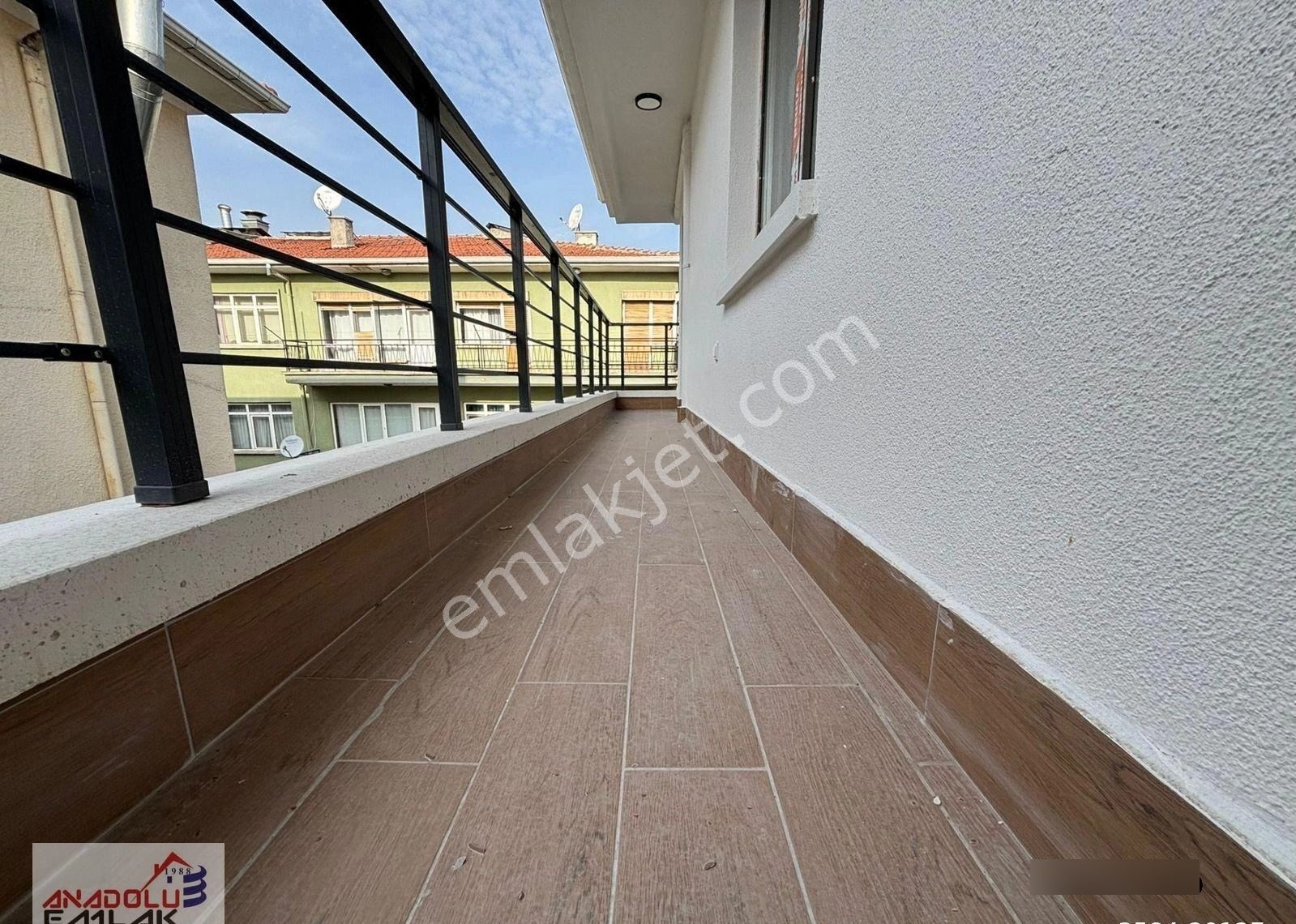 Anadoludan Bahçelievlerde 3+1 Katta Yeni Binada !!! - Görsel 14