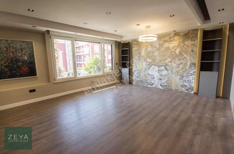 Eski Lara Parselinde İçi Full Yapılı Deniz Manzaralı 3+1 - Görsel 3