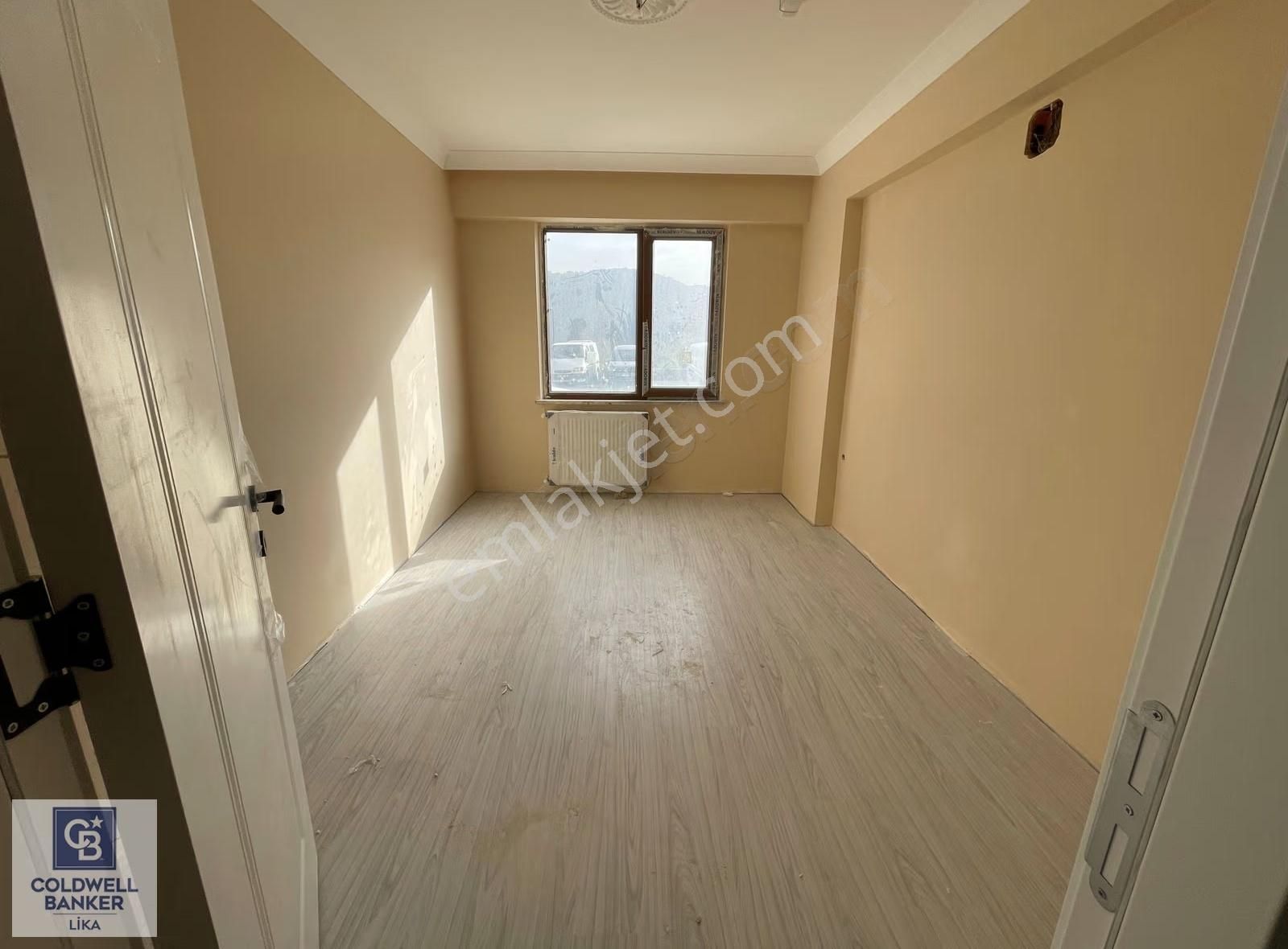 Çukurçayır'da Site İçerisinde Satılık 2+1 Daire - Görsel 3