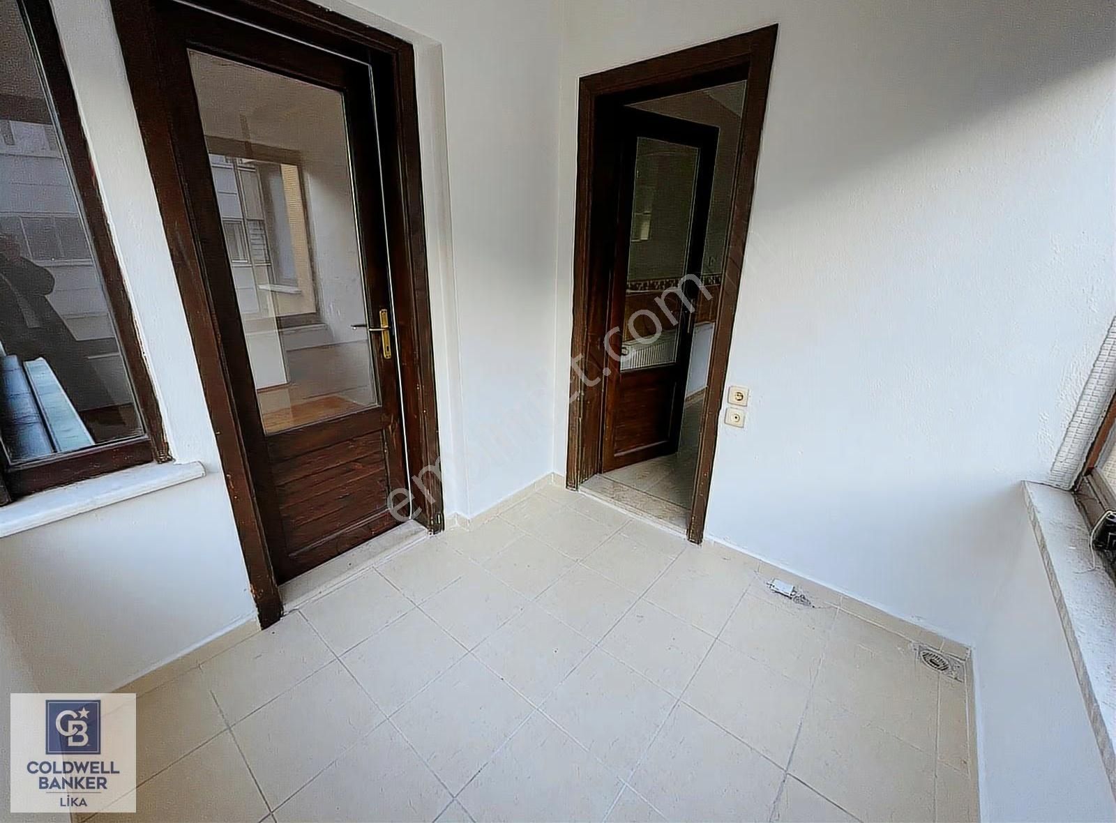 Yeşiltepe'de Tanjanta 200mt Mesafede Kiralık Fırsat Daire - Görsel 7