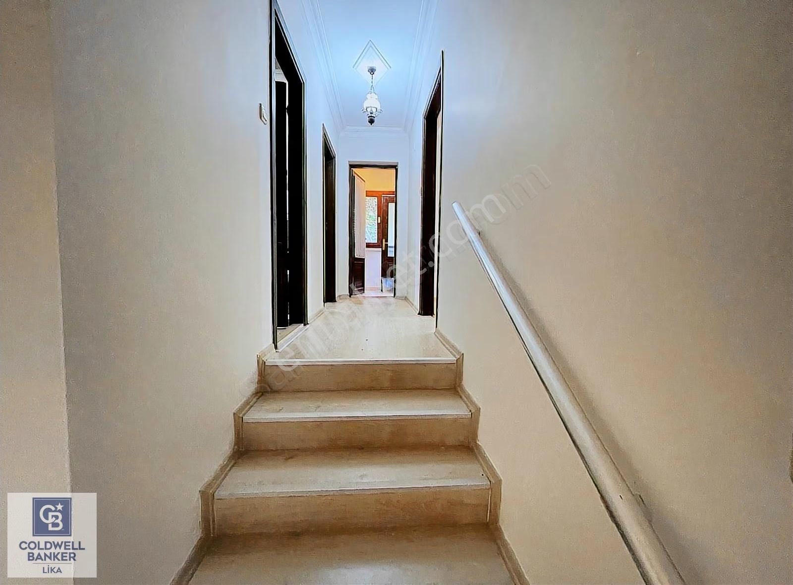 Yeşiltepe'de Tanjanta 200mt Mesafede Kiralık Fırsat Daire - Görsel 14