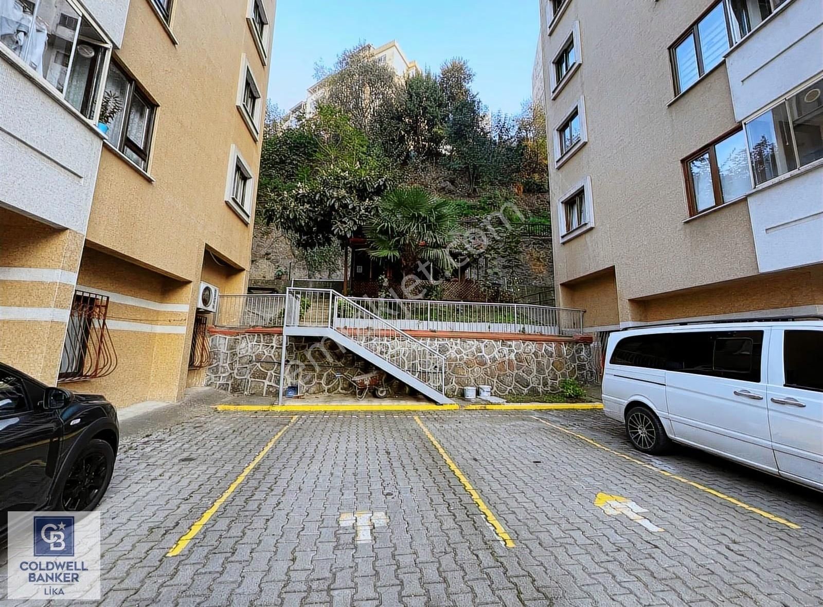 Yeşiltepe'de Tanjanta 200mt Mesafede Kiralık Fırsat Daire - Görsel 27