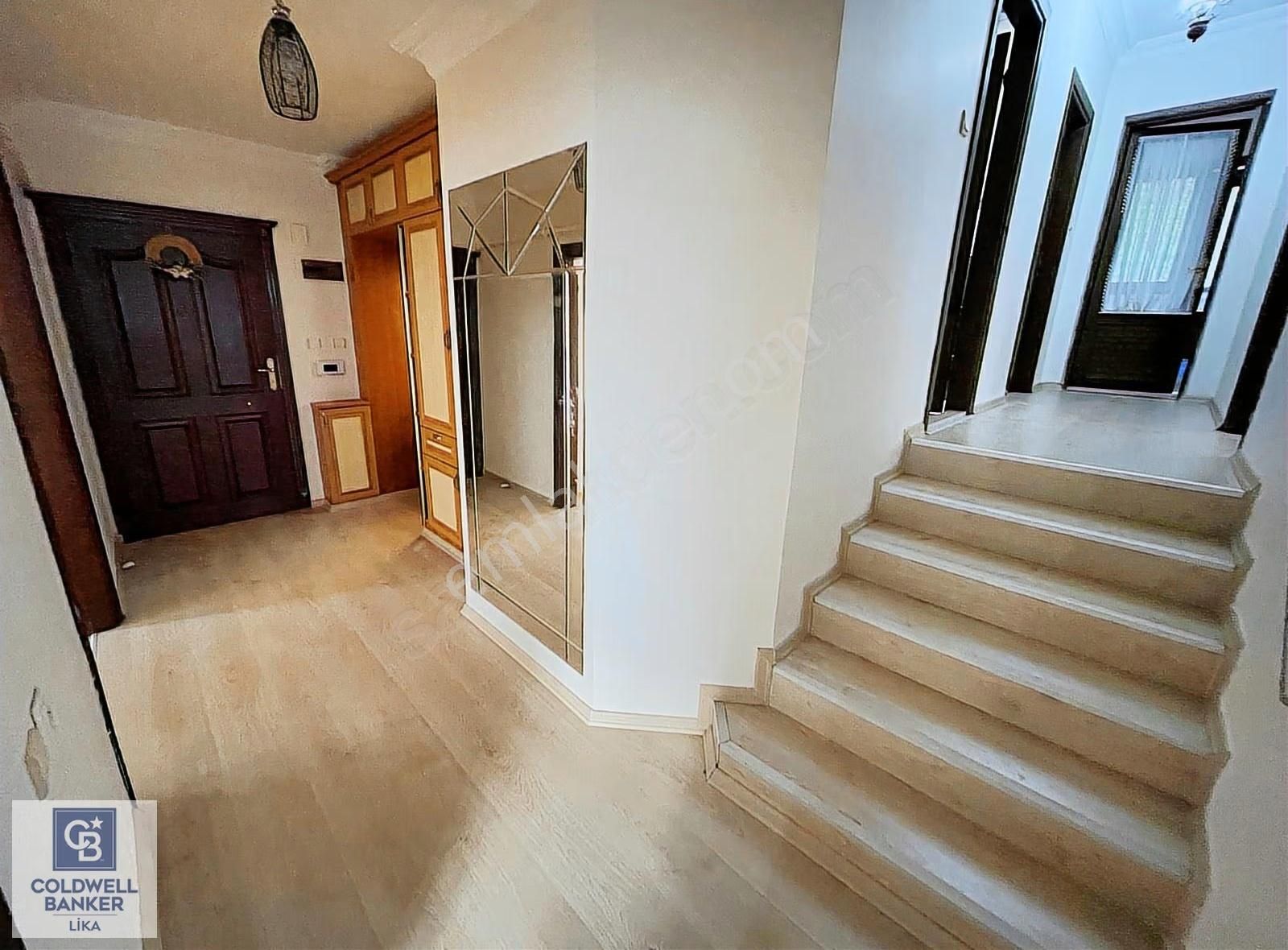 Yeşiltepe'de Tanjanta 200mt Mesafede Kiralık Fırsat Daire - Görsel 20