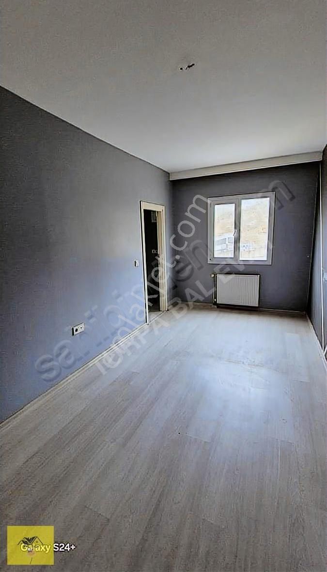 Çiğli Evka5 Site İçerisinde 3+1 - Görsel 9