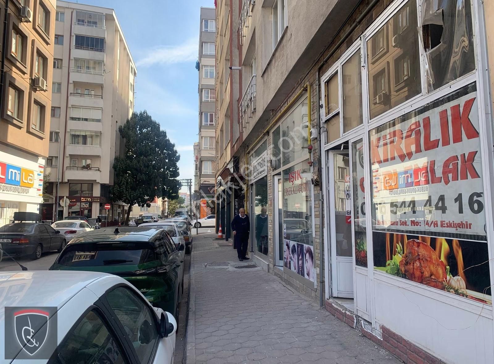 Merkezde, Yunusemre Cadde Yakını Kiralık Dükkan - Görsel 4