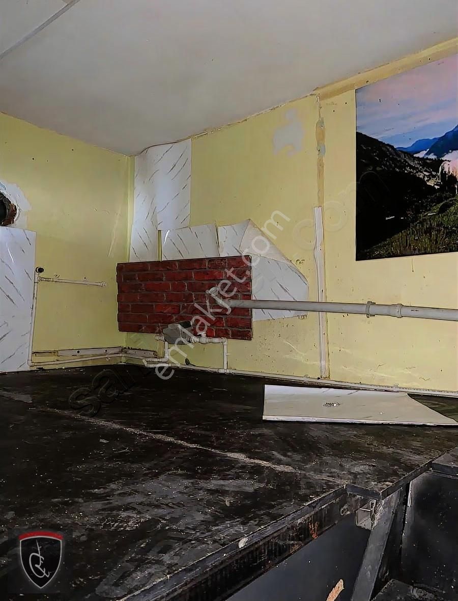 Merkezde, Yunusemre Cadde Yakını Kiralık Dükkan - Görsel 2