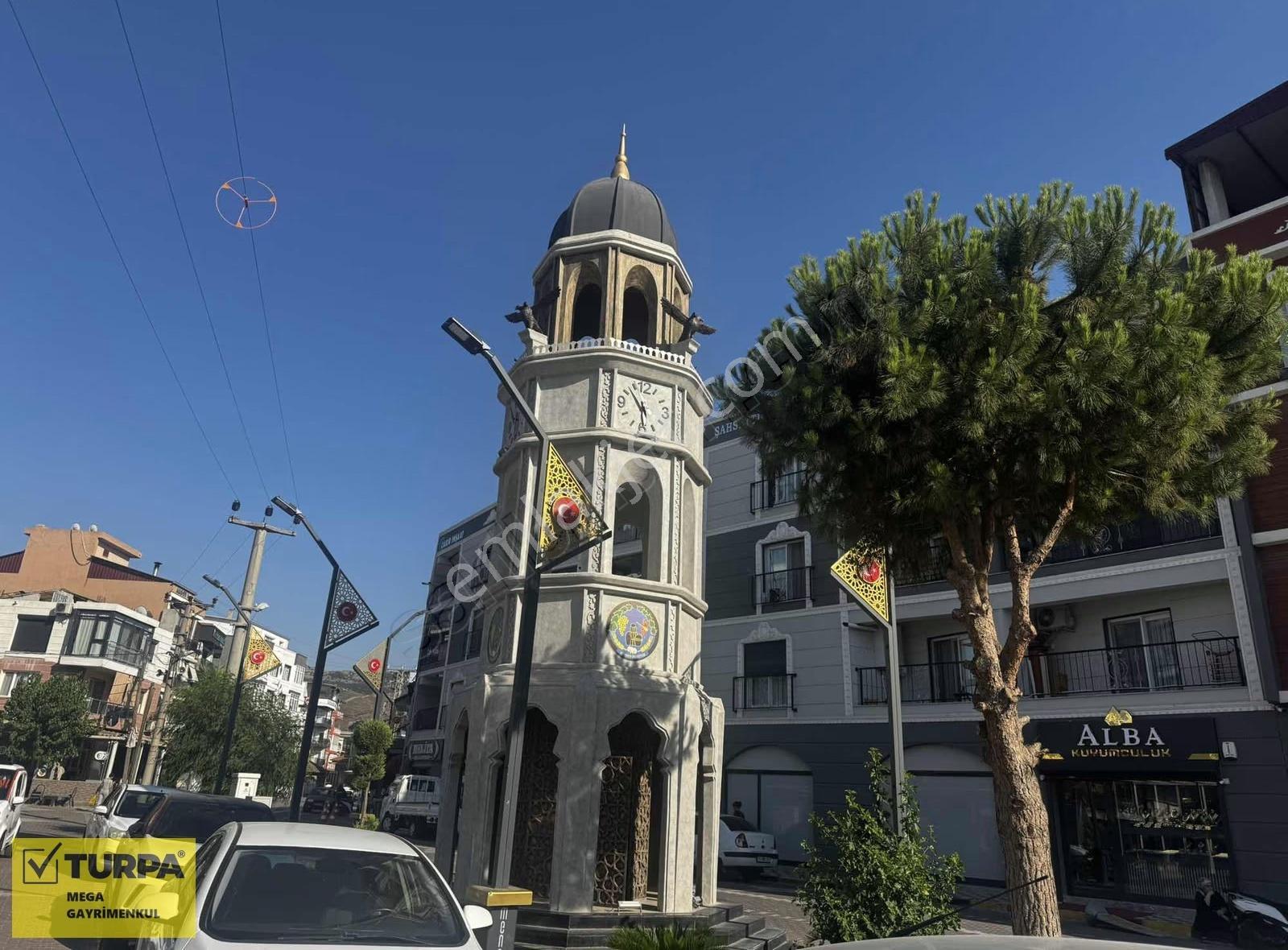 Menemen Koyundere Saat Kulesi Yanı Satılık 360 M2 Dükkan İşyeri