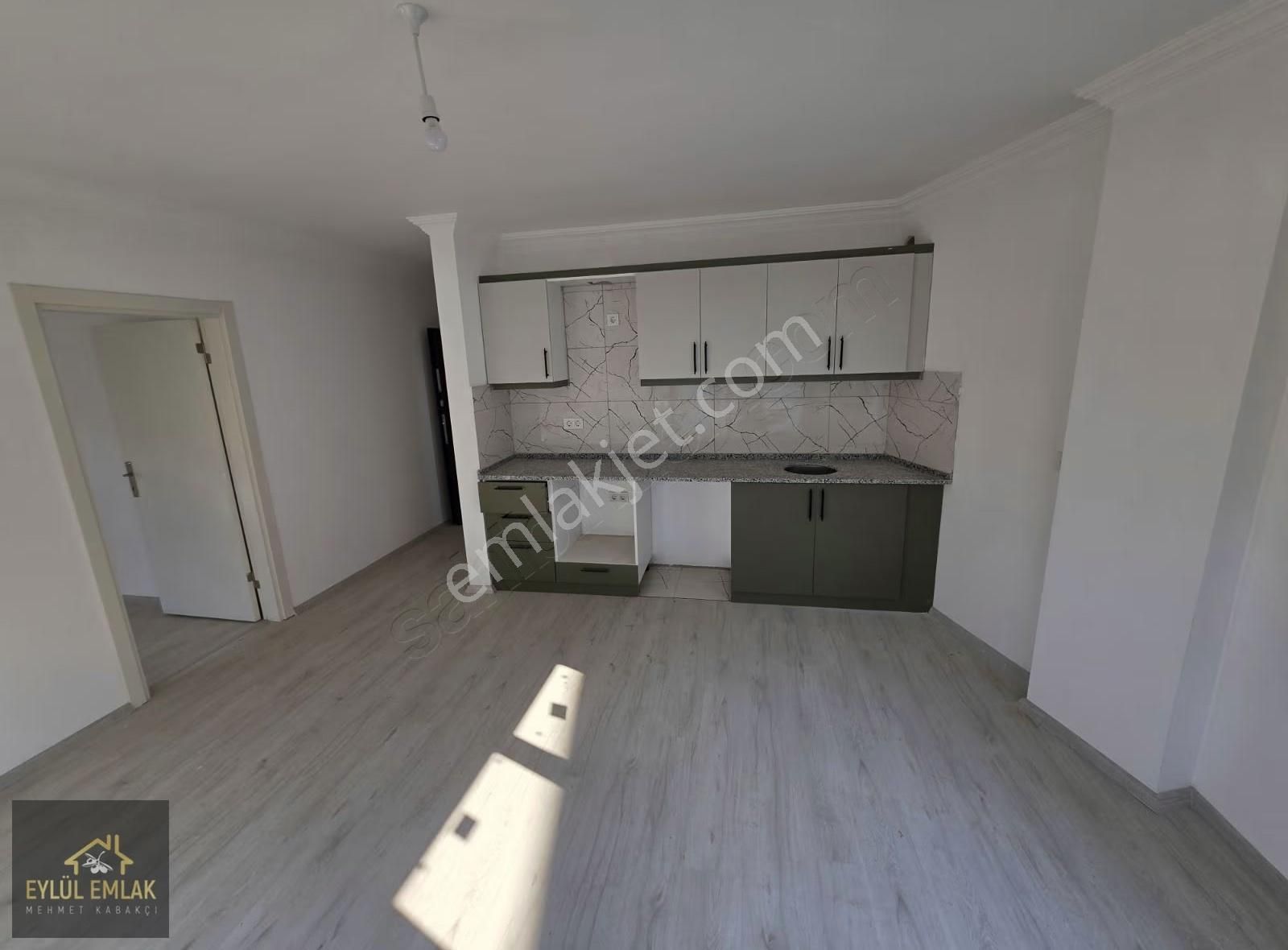 Mumcular Da Kiralık 1+1 Orta Kat Daire - Görsel 2