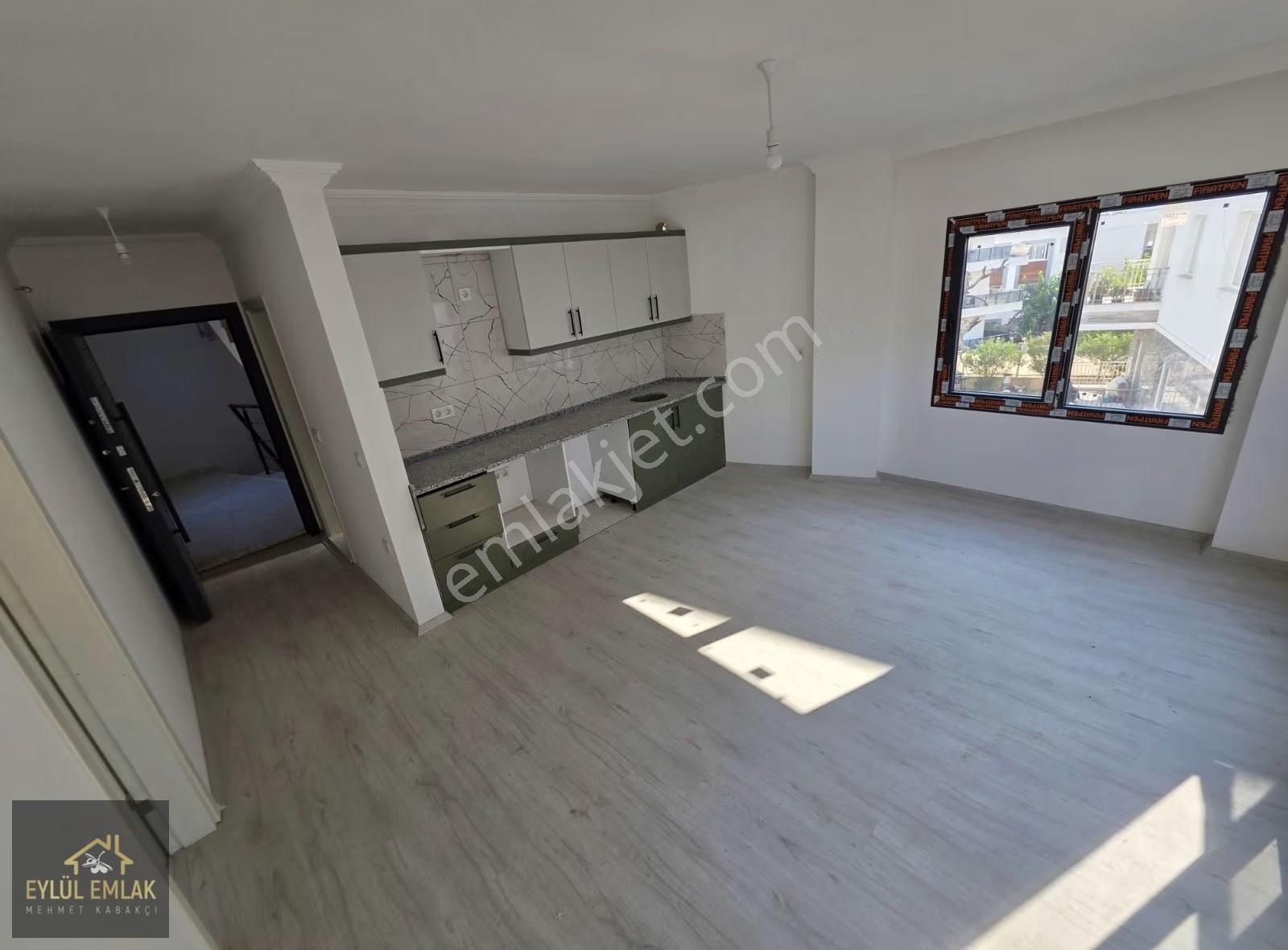 Mumcular Da Kiralık 1+1 Orta Kat Daire - Görsel 20