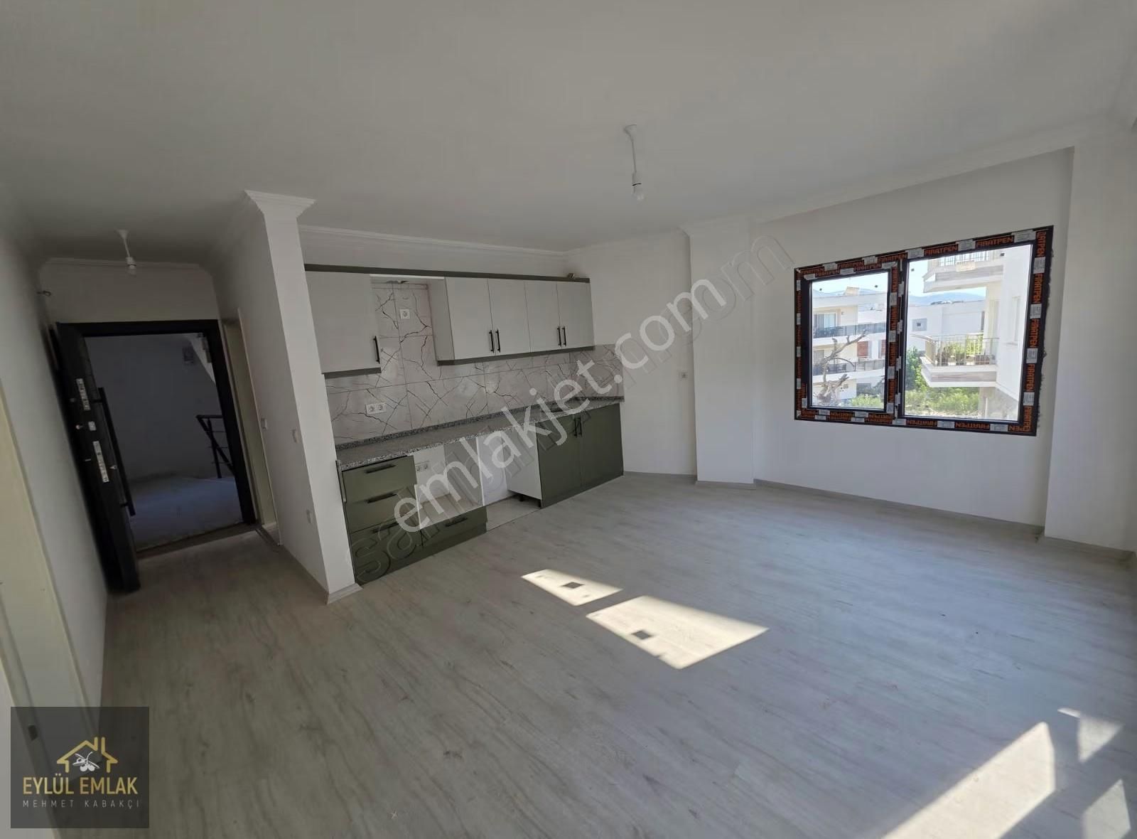 Mumcular Da Kiralık 1+1 Orta Kat Daire - Görsel 11